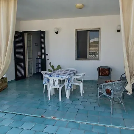 Fico D'india Matrimoniale In Apartment Torre San Giovanni Ugento