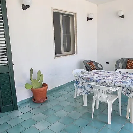 Fico D'india Matrimoniale In Apartment